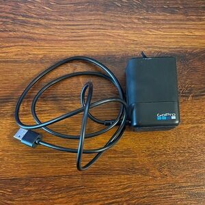 GoPro Black Dual Battery Charger with two batteries for Hero5/6/7/8 Black